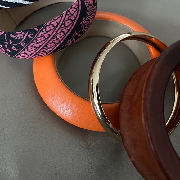 H&M bracelet set (like new) - Picture 5 of 5